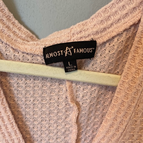 Cute button down blouse/light sweater - Picture 4 of 4